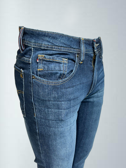 Pantalón Slim 109